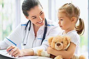 Besuch beim Kinderarzt